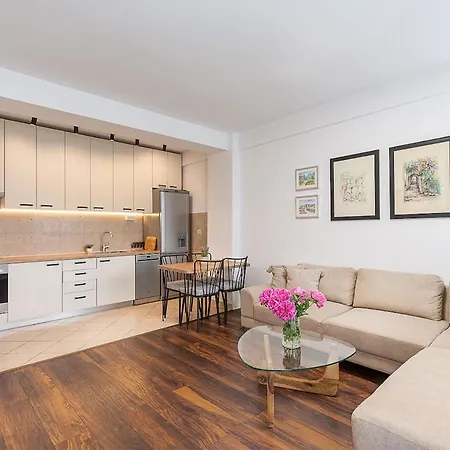 Flat N 4 Apartment
