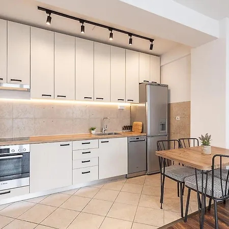 Flat N 4 Apartment *