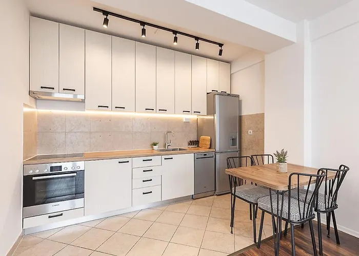 Flat N 5 Apartment *